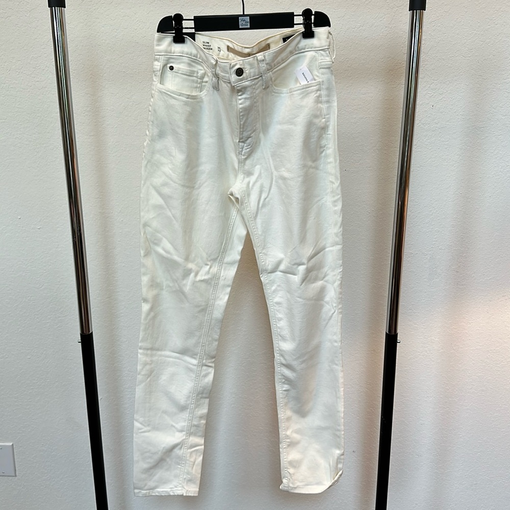 Banana Republic Slim Fit Traveler Jean